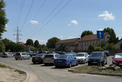 Ap. 2 camere , parter , centrala pe gaz - Blascovici - 4