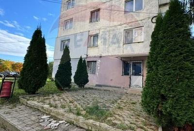 Spațiu comercial, de 35 mp, în Exterior Est - 2