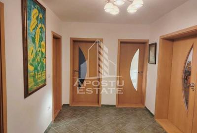 Apartament cu 3 camere decomandat, mobilat în P-ța Unirii - 12