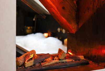 Bijuterie arhitecturală cu dotări smart in centrul Brasovului - 11