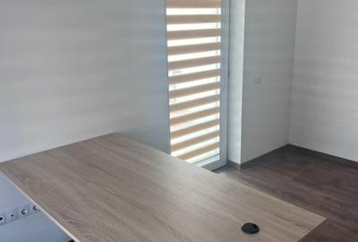 Spatiu de birouri - parter - 2 bai - 2 balcoane - zona Calea Cisnadiei - 3