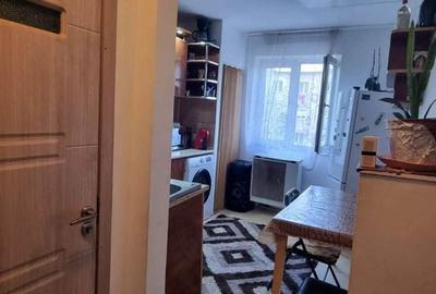 Garsonieră în Micro 14 - 4