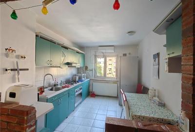 Apartament cu 3 camere decomandat, mobilat în Soarelui - 11