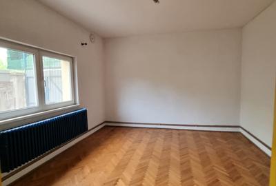 Imobil format din 2 corpuri individuale,un singur proprietar, zona Iancului - 7