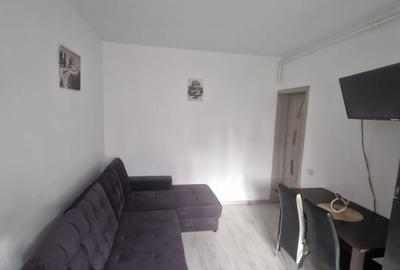 Apartament 2 camere tip studio // str. Tineretului 35 bis - 3