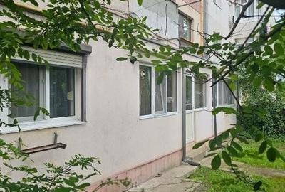 Apartament 3 camere decomandat | 68 mp | Parter | Micro 16 |