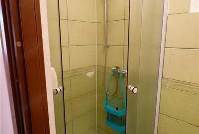 Tur 3D! Mica rezidenta,luminoasa,mobilata, accesorizata,loc parcare,Tractorul, Brasov - 1