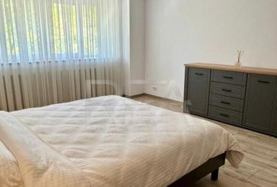 Apartament cu 2 camere decomandat în Calea Victoriei