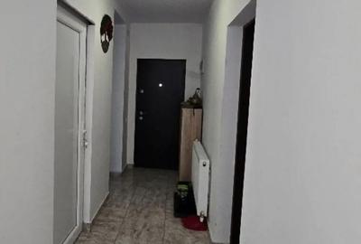 Casă cu 5 camere cu Teren 300 Mp în Central - 2
