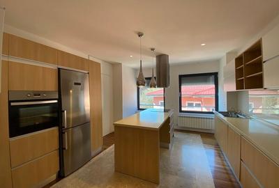 Apartament cu 5 camere decomandat, mobilat în Aviatorilor - 9