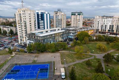 Teren de 420 mp, în Centrul Civic - 1