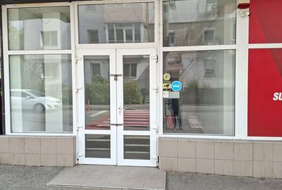 Spațiu comercial, de 40 mp, în Central