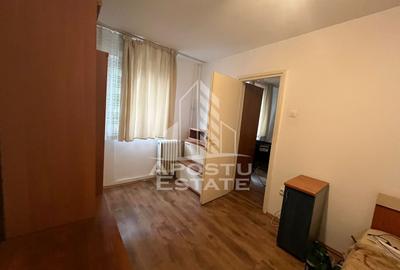 Apartament cu 2 camere, semidecomandat, etajul 2, zona Sagului - 2
