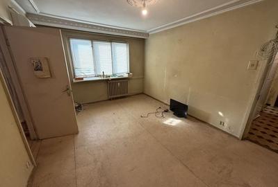 Apartament 2 camere zona Casa de Cultura - 1