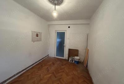 Apartament cu 3 camere semidecomandat în Ultracentral - 8