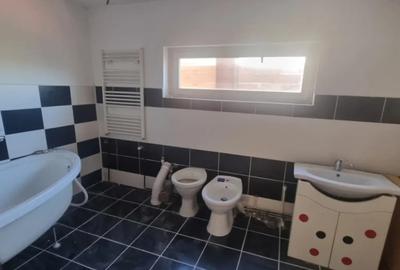 Casă cu 3 camere cu Teren 170 Mp în Brestei - 7