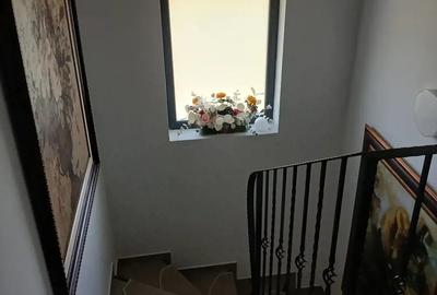 Casa si teren de vinzare - 7