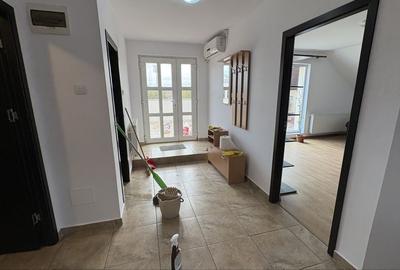 Apartament cu 2 camere decomandat în Central - 2