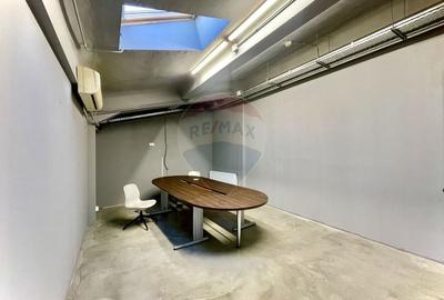 Birou, de 365 mp, în Ultracentral - 5