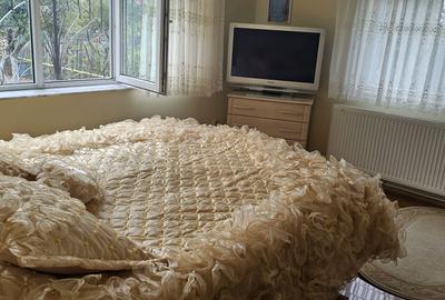 Casă cu 3 camere în Central - 2