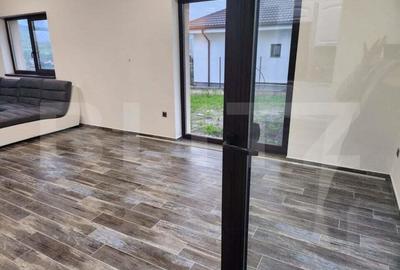 Casă cu 2 camere cu Canalizare în Chinteni - 8