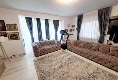 Casă cu 4 camere cu Teren 300 Mp în Goranu