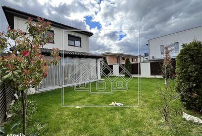 Casă cu 4 camere cu Teren 264 Mp în Șelimbăr - 2