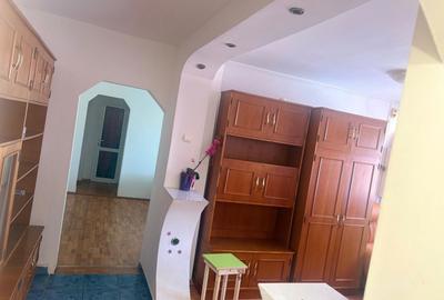 Apartament cu 4 camere semidecomandat în Central - 8
