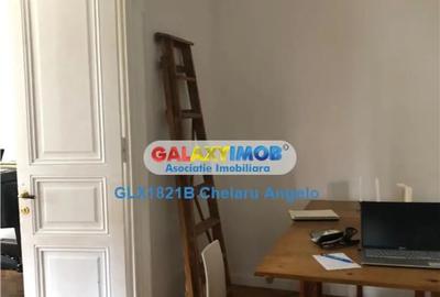 Casă cu 6 camere în Central - 2