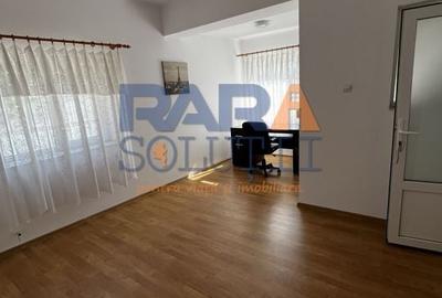 Casă 2015 - 4 dormitoare, 2 băi, 2 bucătării - 16