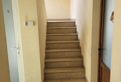 Casă cu 6 camere cu Teren 511 Mp în Central - 9