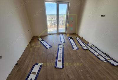 Casă cu 5 camere cu Teren 380 Mp în Moșnița Veche - 10