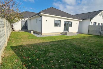 Casă cu 3 camere în Sântandrei - 7