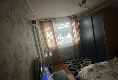 Apartament cu 3 camere semidecomandat în Giulești - 4