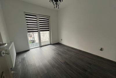 Triplex dispus pe 3 nivele, zona Teilor cu garaj subteran - 9