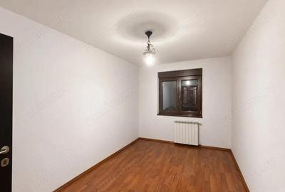 Apartament cu 4 camere semidecomandat, mobilat în Circumvalațiunii - 3