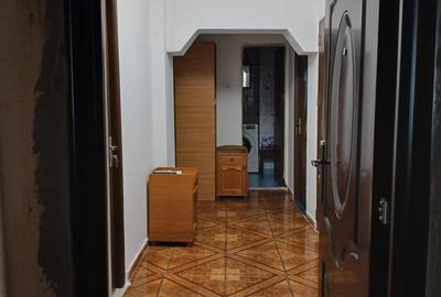 Apartament cu 3 camere decomandat în Prundu - 7