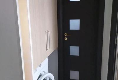 Apartament cu 3 camere decomandat în Central - 10