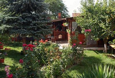 Casă cu 5 camere cu Teren 576 Mp în Roman - 5