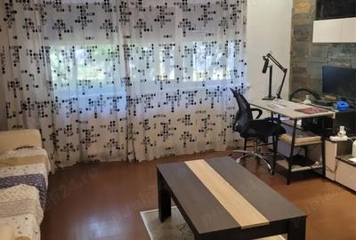 Apartament cu 3 camere decomandat în Brătianu - 3