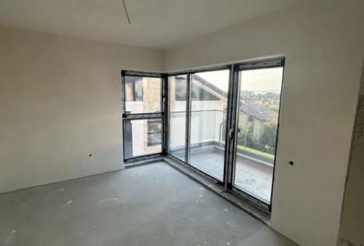 Casă cu 4 camere cu Canalizare în Andrei Mureșanu