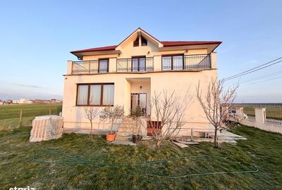 Casă cu 4 camere în Cordău - 3