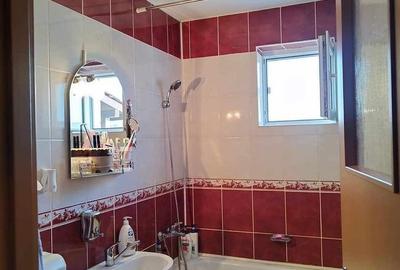 Apartament cu 4 camere în Central - 1