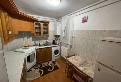 De vanzare apartament cu 3 camere in Dambu - 5
