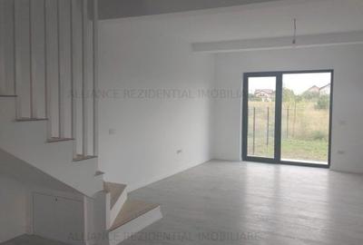Casa,intr-un ansamblul modern,10 minute de mers pana in Bulevard. - 4