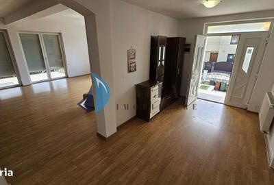 Casă cu 5 camere cu Teren 800 Mp în Unirii - 17