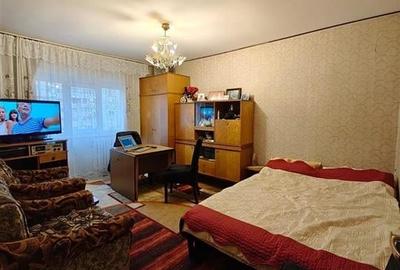 Apartament de vanzare cu 3 camere decomandat, cartierul Manastur Cluj Napoca Apartament de vanzare cu 3 camere decomandat, cartierul Manastur Cluj Napoca - 4
