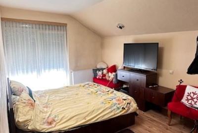 ZONA STO -Parte Duplex D+P+M , aprox. 200mp cu teren 205mp! - 12