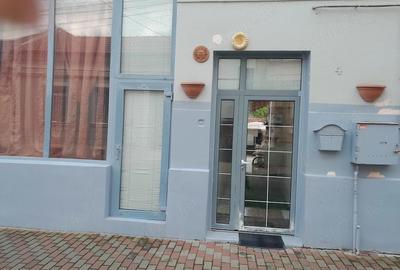 Casă cu 4 camere cu Teren 175 Mp în Ultracentral - 7