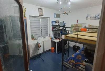 Apartament 4 camere etaj 4 zona Robea - 5